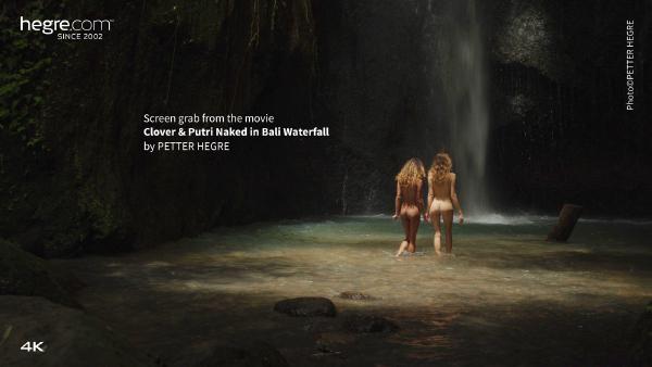 Captura de pantalla #7 de la película Clover y Putri desnudos en la cascada de Bali